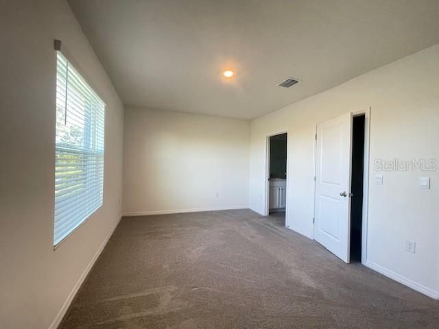 For Rent: $1,950 (3 beds, 2 baths, 1688 Square Feet)