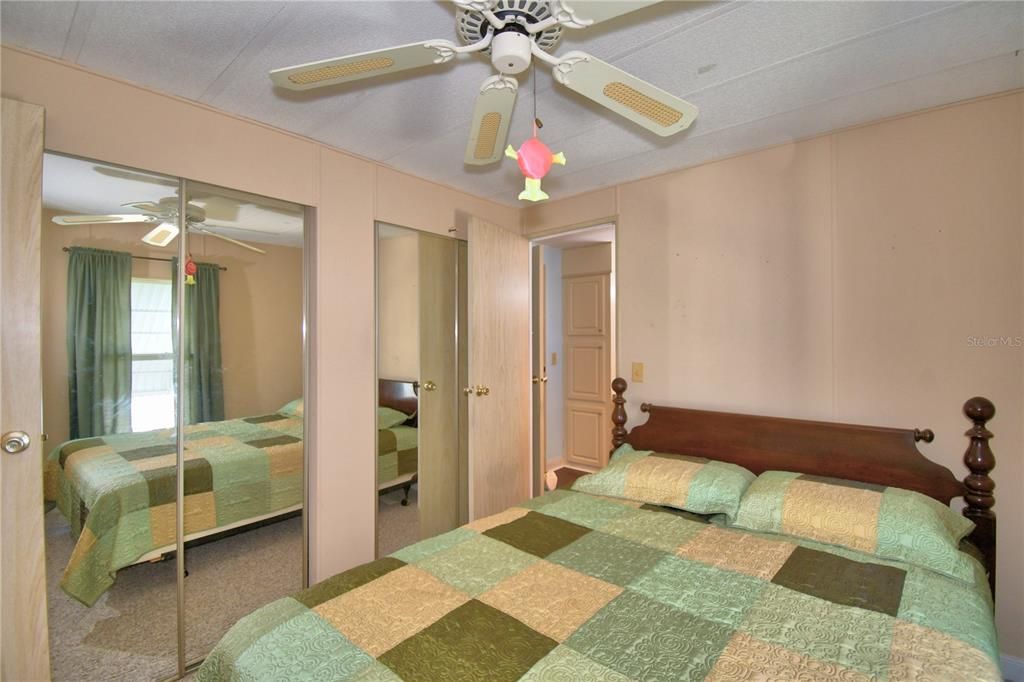 For Sale: $136,000 (2 beds, 2 baths, 1440 Square Feet)