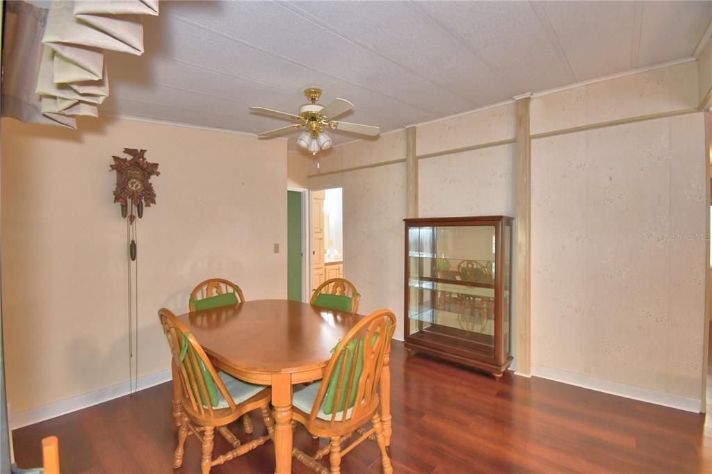 For Sale: $136,000 (2 beds, 2 baths, 1440 Square Feet)