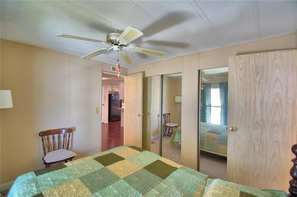 For Sale: $136,000 (2 beds, 2 baths, 1440 Square Feet)