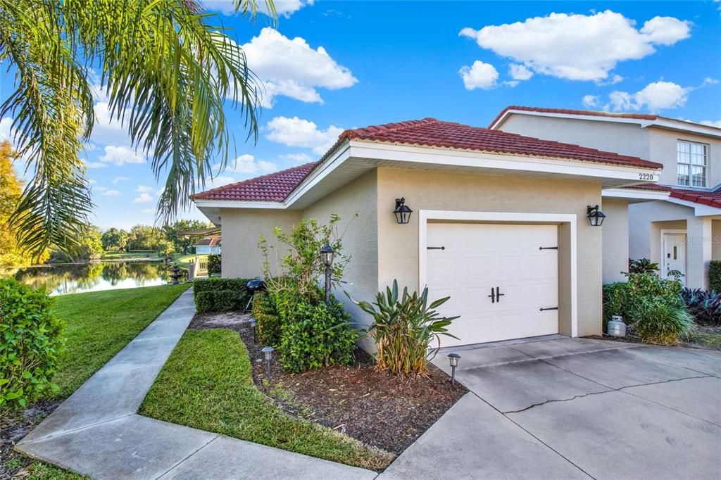 1 Car Garage with Golf Cart Niche