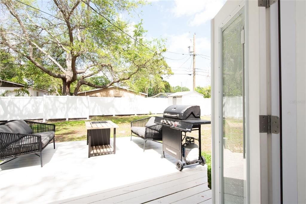 For Sale: $270,000 (3 beds, 2 baths, 1248 Square Feet)