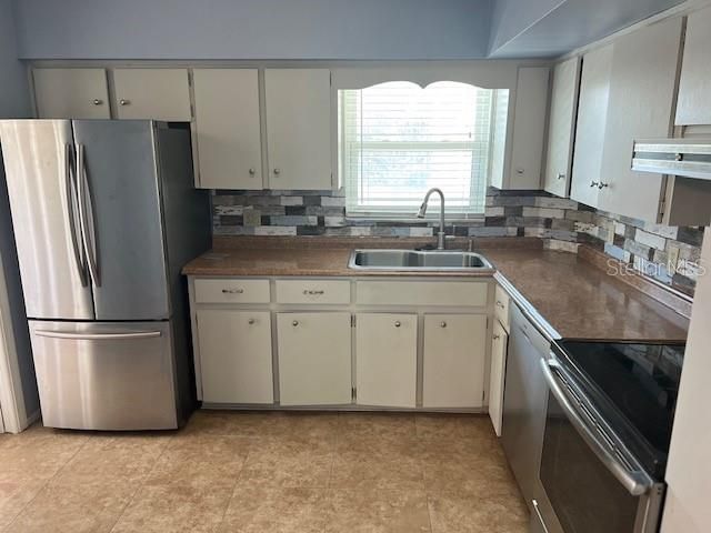 For Sale: $163,000 (2 beds, 2 baths, 1400 Square Feet)