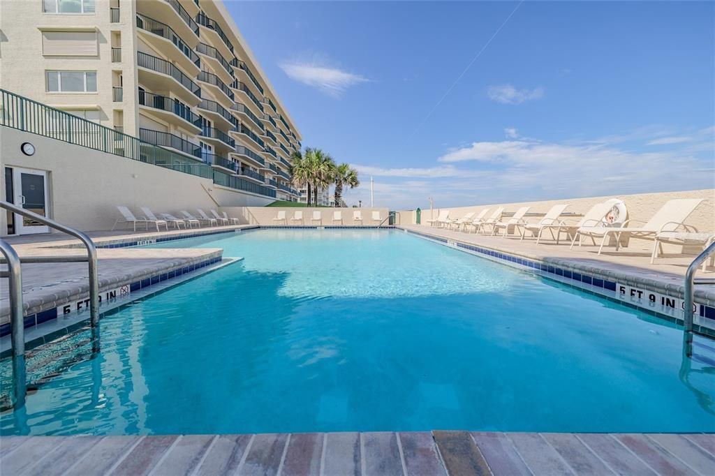 На продажу: $1,150,000 (5 спален, 4 ванн, 3470 Квадратных фут)