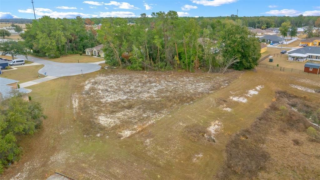 En Venta: $64,900 (0.48 acres)