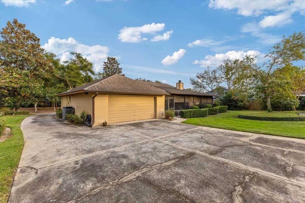 Rear Entry Garage