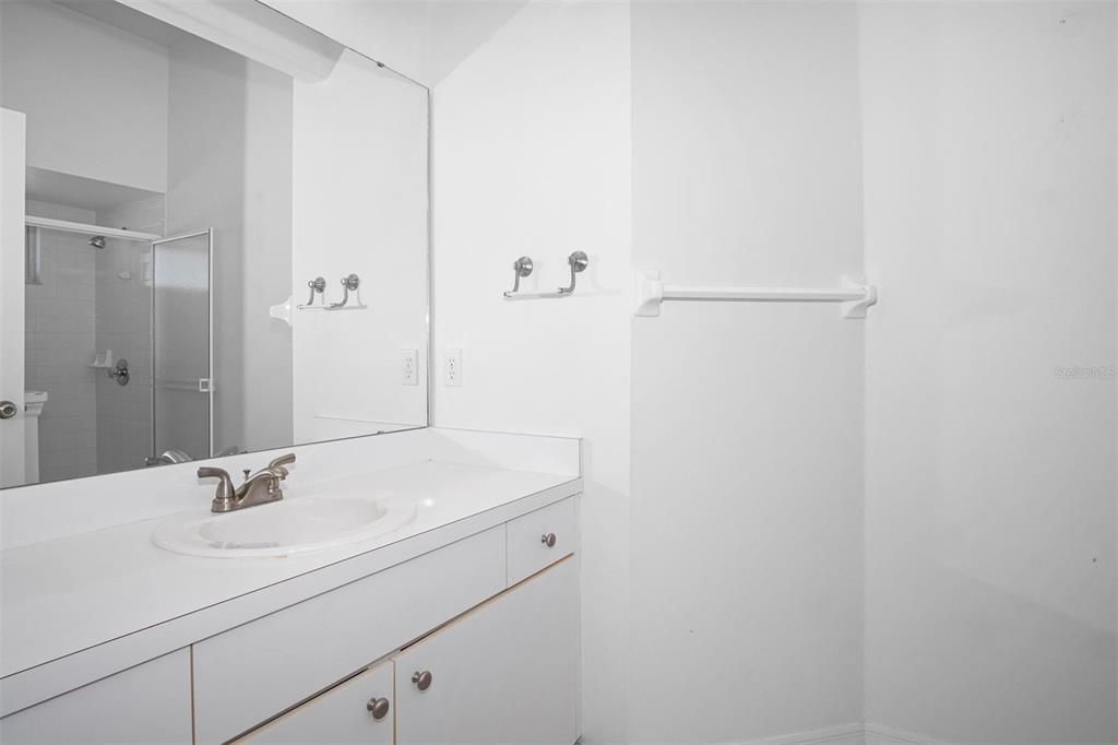 For Sale: $295,000 (2 beds, 2 baths, 1322 Square Feet)