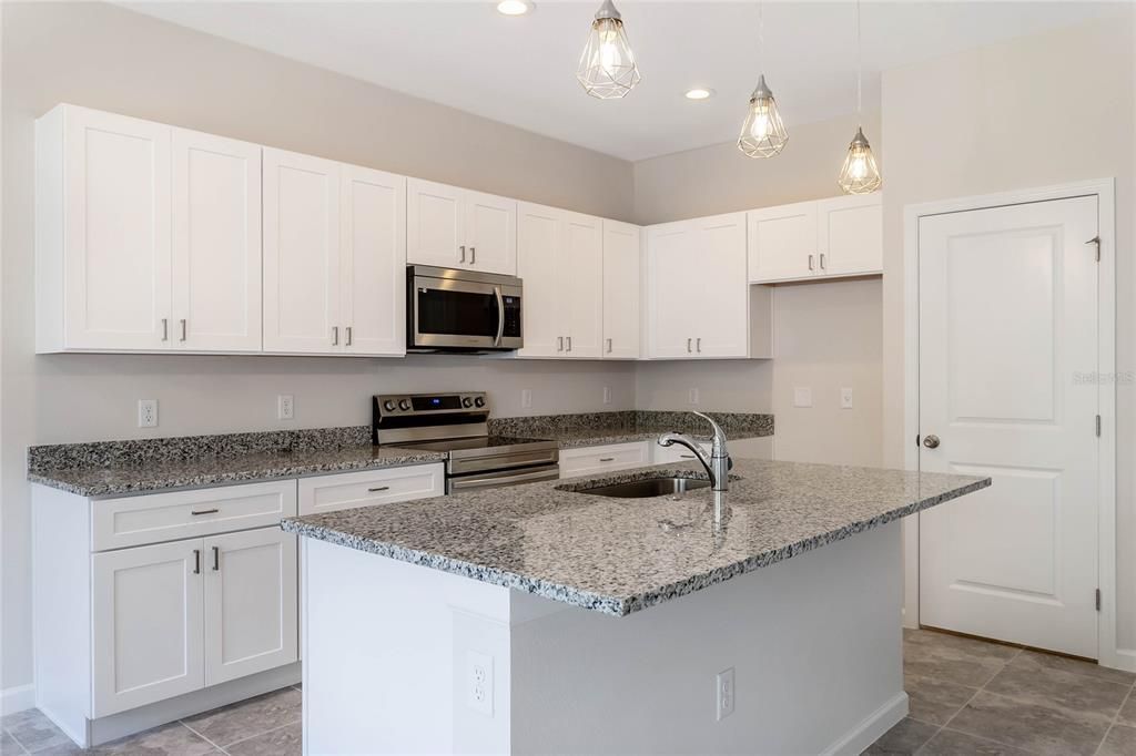 Kitchen with Walk-in Pantry