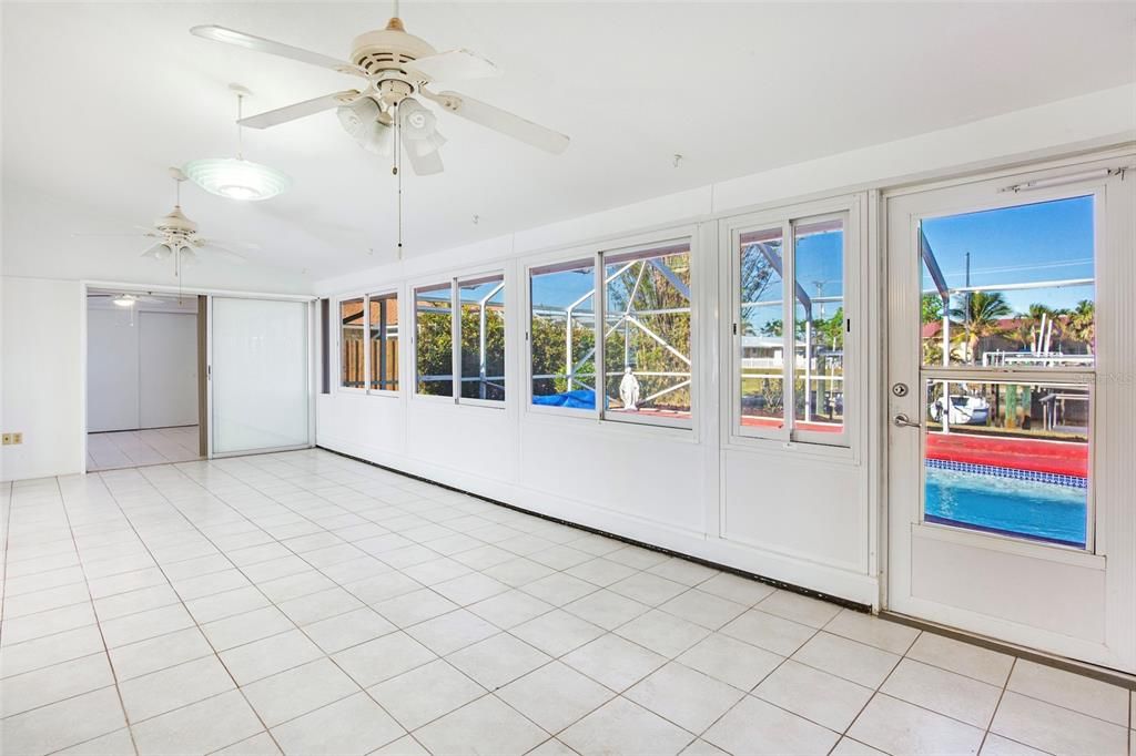 For Sale: $465,000 (3 beds, 2 baths, 1970 Square Feet)