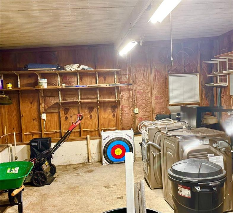 Storage/workshop