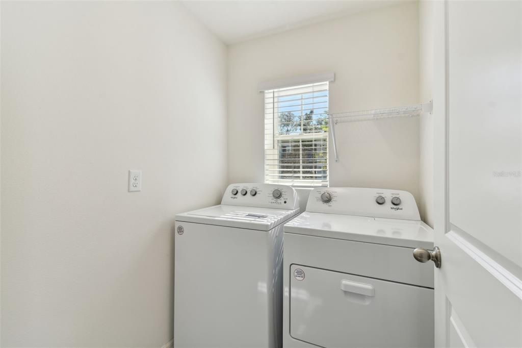 For Sale: $304,999 (3 beds, 2 baths, 1516 Square Feet)