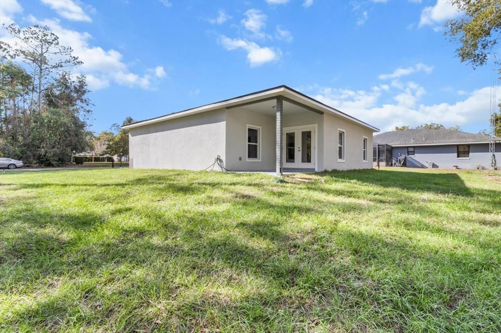 For Sale: $285,000 (3 beds, 2 baths, 1411 Square Feet)