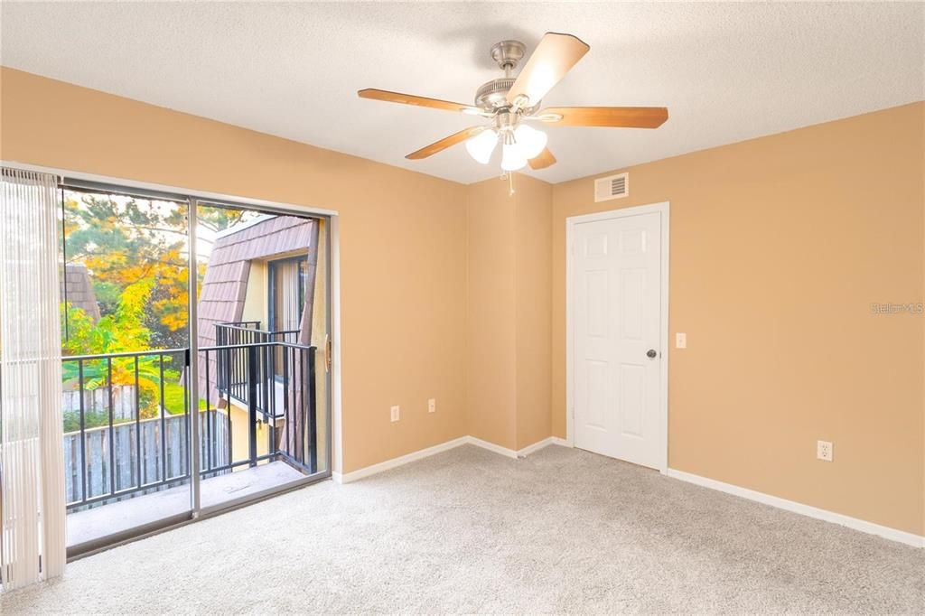 For Rent: $2,000 (2 beds, 2 baths, 1285 Square Feet)