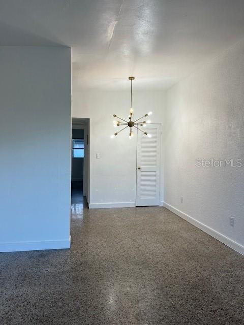 For Rent: $1,400 (2 beds, 1 baths, 1000 Square Feet)