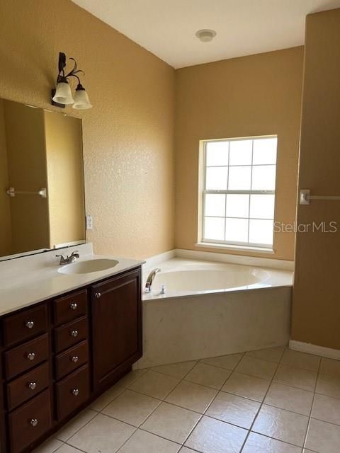 MASTER BEDROOM SHOWER AND SIDE TOILET