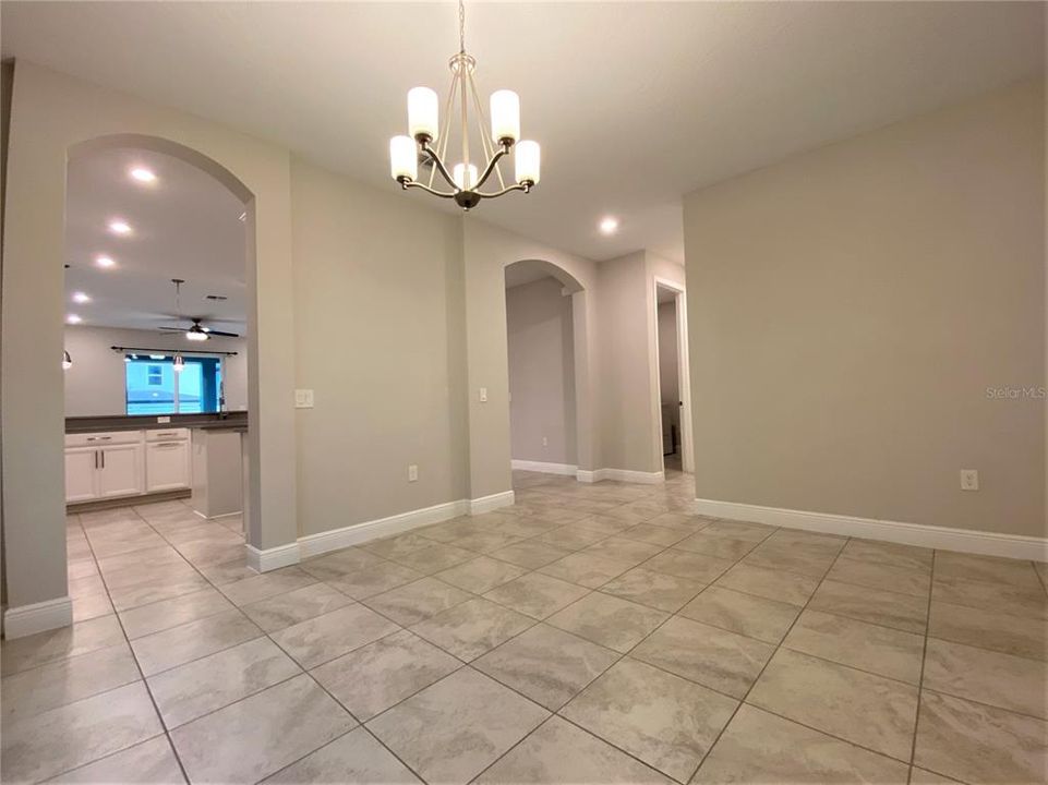 For Rent: $3,299 (5 beds, 3 baths, 3238 Square Feet)