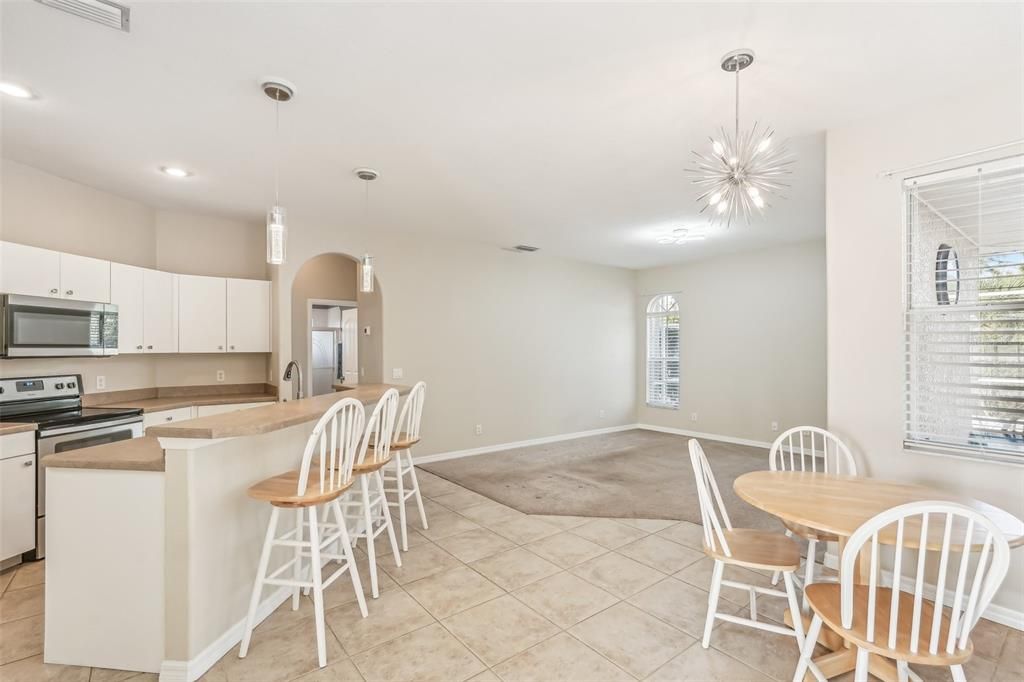 For Sale: $439,000 (3 beds, 2 baths, 1792 Square Feet)