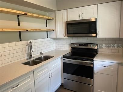 For Rent: $1,200 (2 beds, 1 baths, 750 Square Feet)