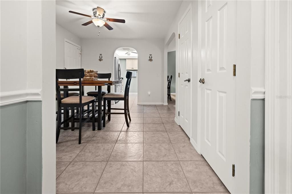 Active With Contract: $322,900 (3 beds, 2 baths, 1530 Square Feet)