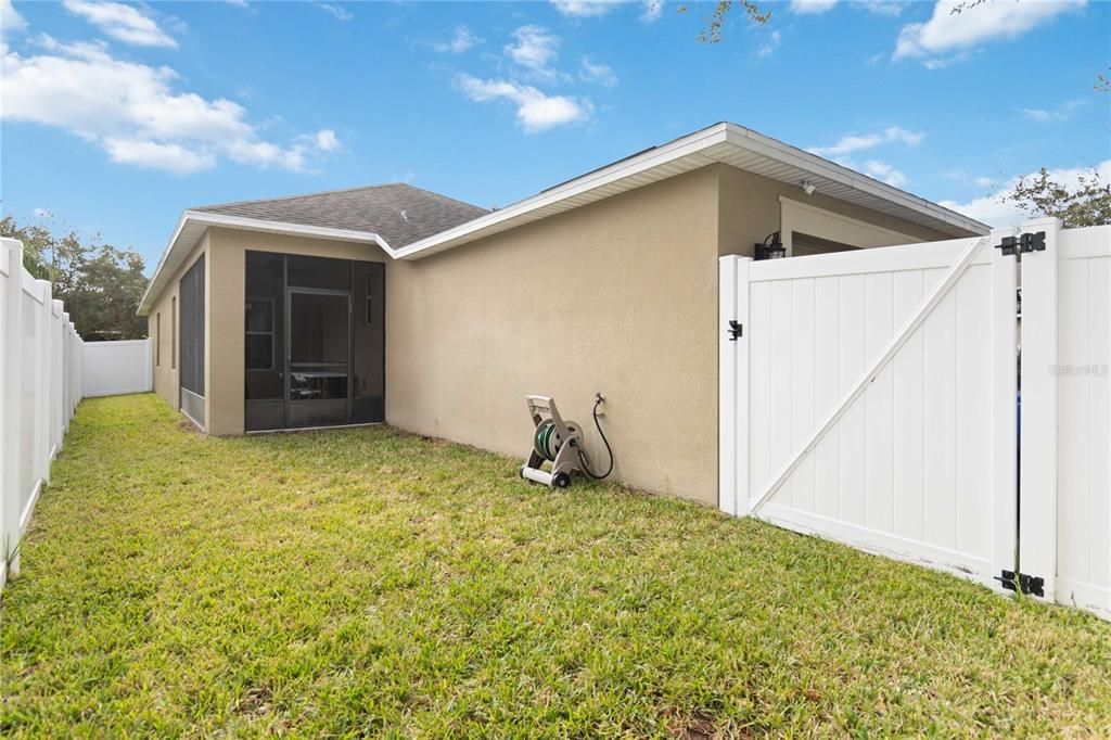 For Sale: $495,000 (3 beds, 2 baths, 1720 Square Feet)