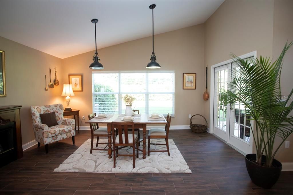 Spacious Dining Room