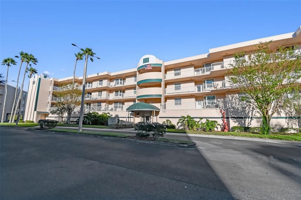 Active With Contract: $379,000 (3 beds, 2 baths, 1415 Square Feet)