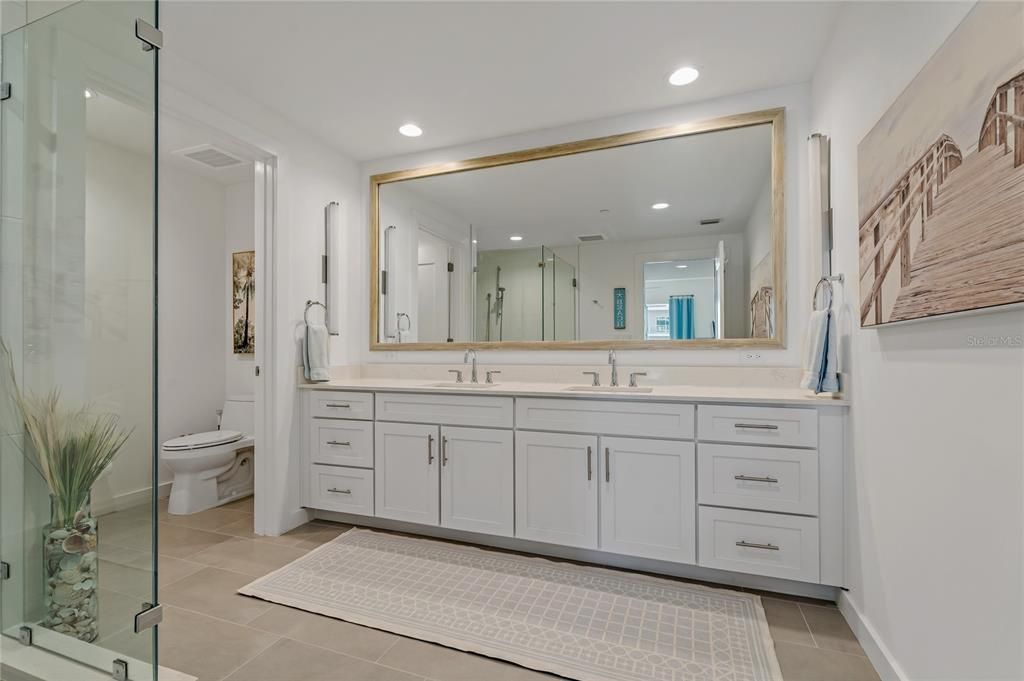 Active With Contract: $825,000 (3 beds, 2 baths, 1789 Square Feet)