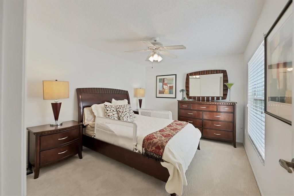 For Sale: $369,000 (2 beds, 2 baths, 1576 Square Feet)