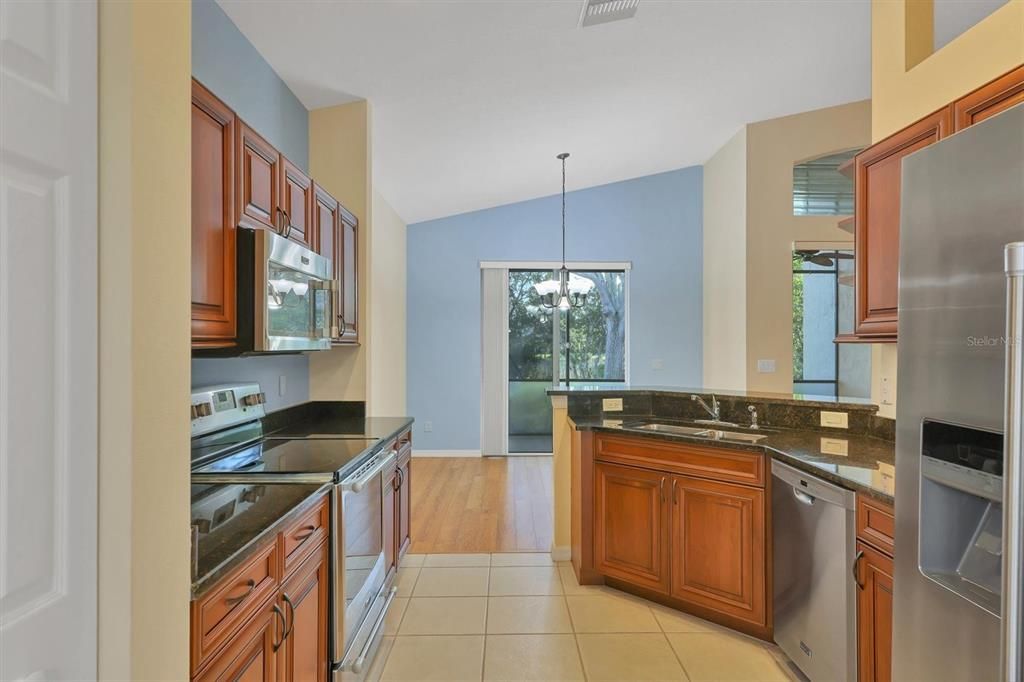 For Sale: $448,000 (2 beds, 2 baths, 1696 Square Feet)