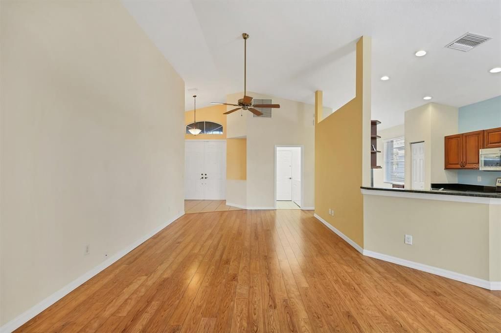 For Sale: $448,000 (2 beds, 2 baths, 1696 Square Feet)