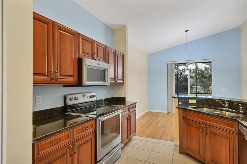 For Sale: $448,000 (2 beds, 2 baths, 1696 Square Feet)