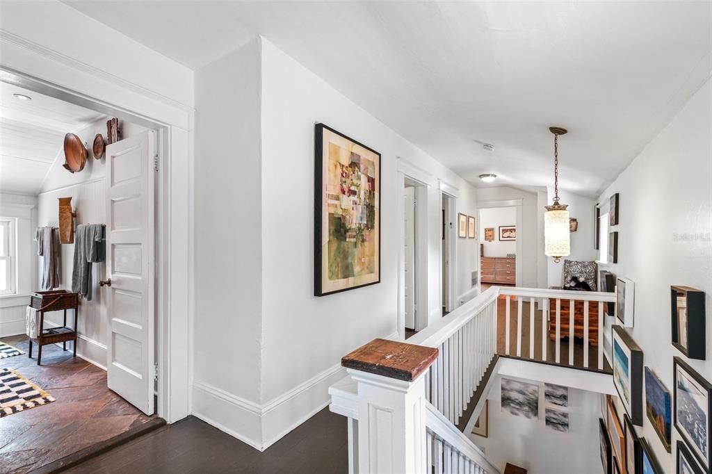 Active With Contract: $750,000 (3 beds, 2 baths, 1894 Square Feet)