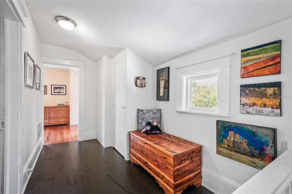 Active With Contract: $750,000 (3 beds, 2 baths, 1894 Square Feet)