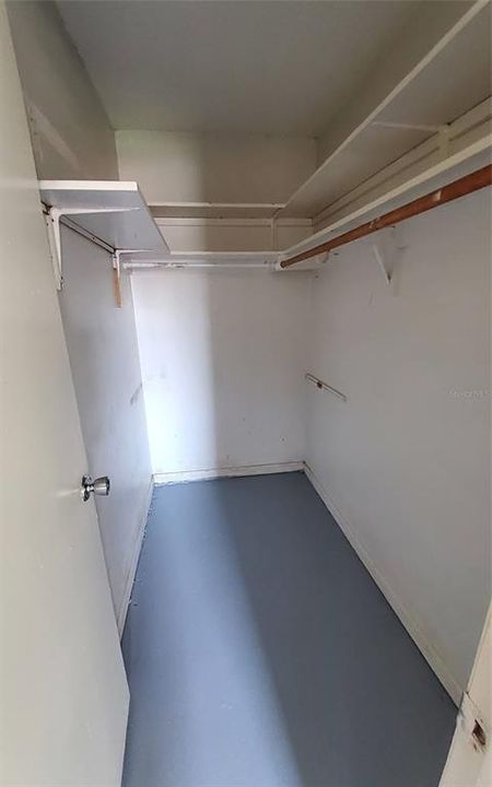 Primary Bedroom Walkin Closet