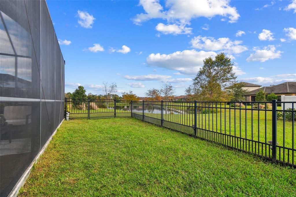 For Sale: $525,000 (3 beds, 3 baths, 1937 Square Feet)