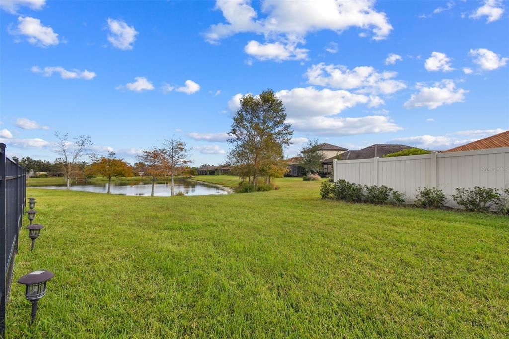 For Sale: $525,000 (3 beds, 3 baths, 1937 Square Feet)