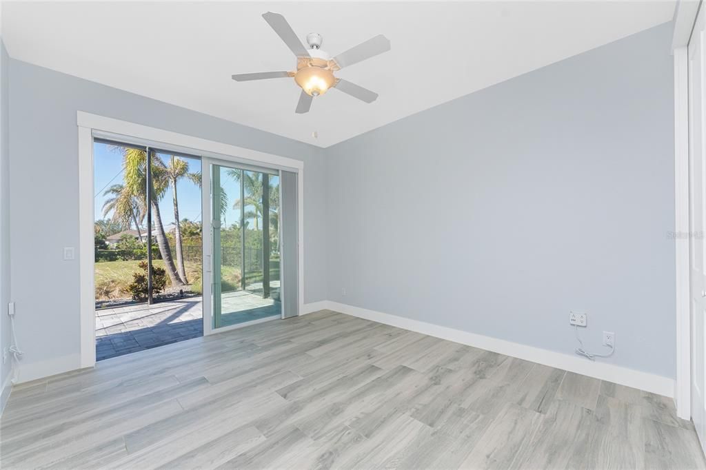 Guest Bedroom with Lanai and Pool Access