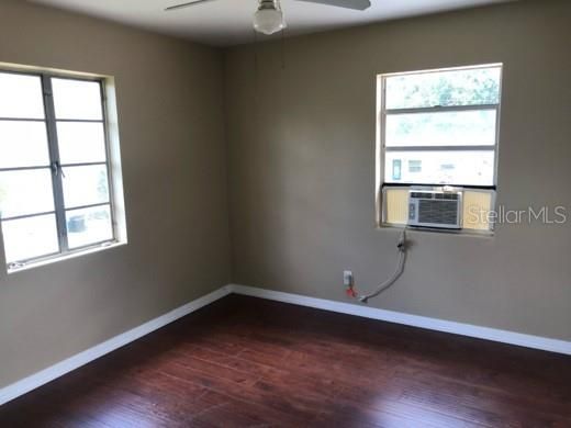 For Rent: $1,695 (1 beds, 1 baths, 800 Square Feet)