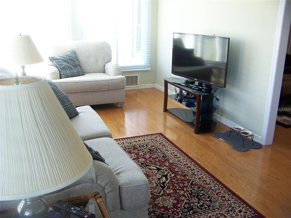 For Sale: $269,900 (3 beds, 2 baths, 1876 Square Feet)