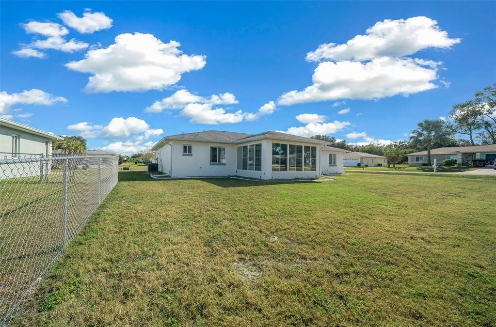 For Sale: $232,000 (3 beds, 2 baths, 1511 Square Feet)