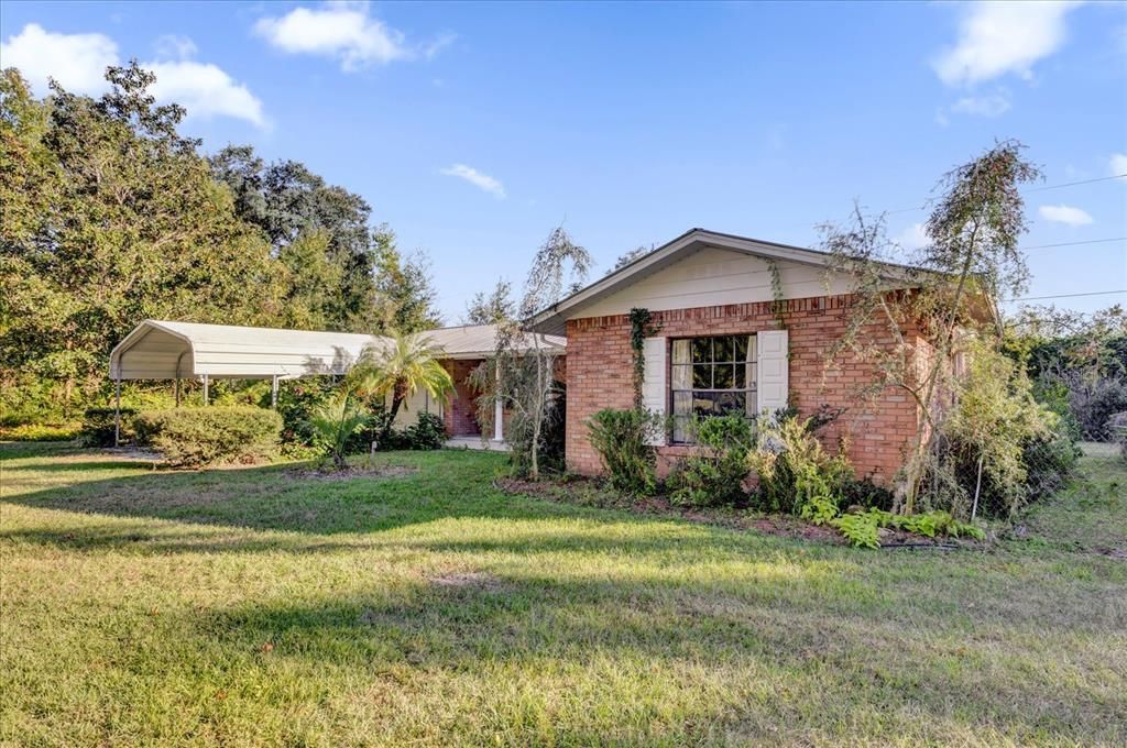 For Sale: $400,000 (3 beds, 2 baths, 1232 Square Feet)