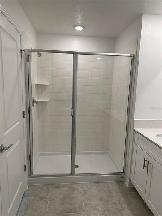 MASTER BATH SHOWER