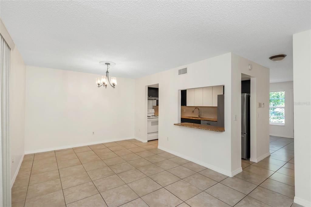 Dining or family room off kitchen