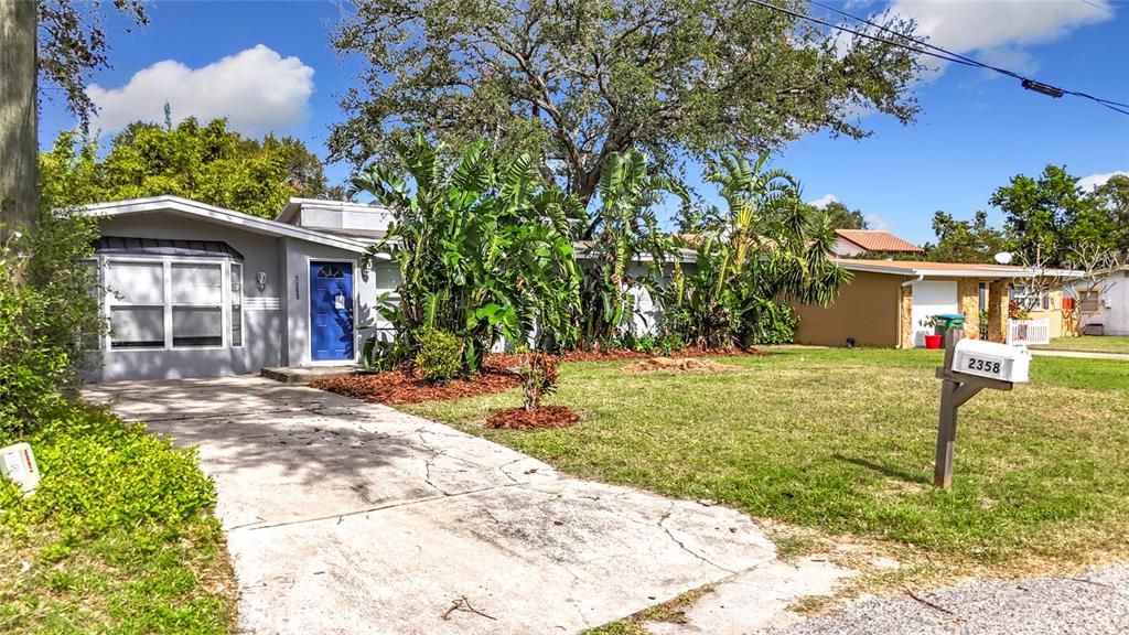 For Sale: $454,900 (4 beds, 2 baths, 2223 Square Feet)