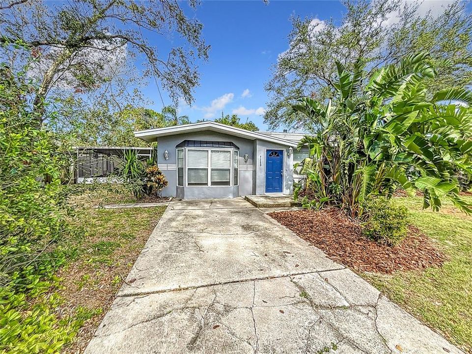 For Sale: $454,900 (4 beds, 2 baths, 2223 Square Feet)