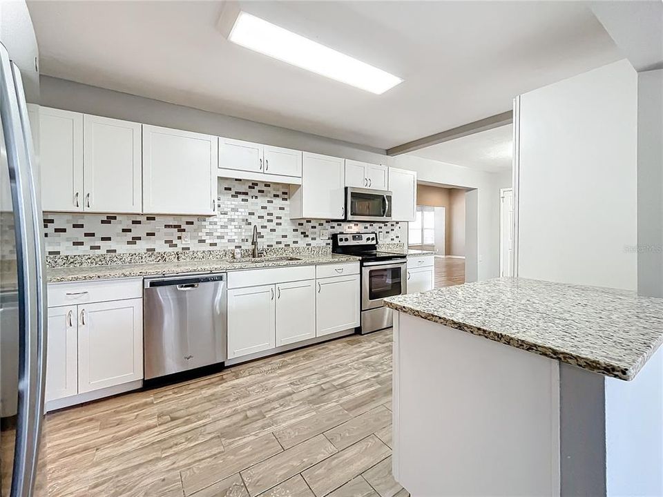 For Sale: $454,900 (4 beds, 2 baths, 2223 Square Feet)