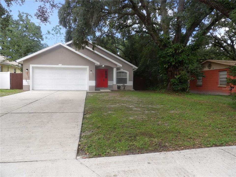 For Sale: $359,900 (3 beds, 2 baths, 1376 Square Feet)