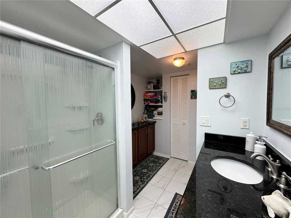 For Sale: $369,900 (3 beds, 2 baths, 1595 Square Feet)