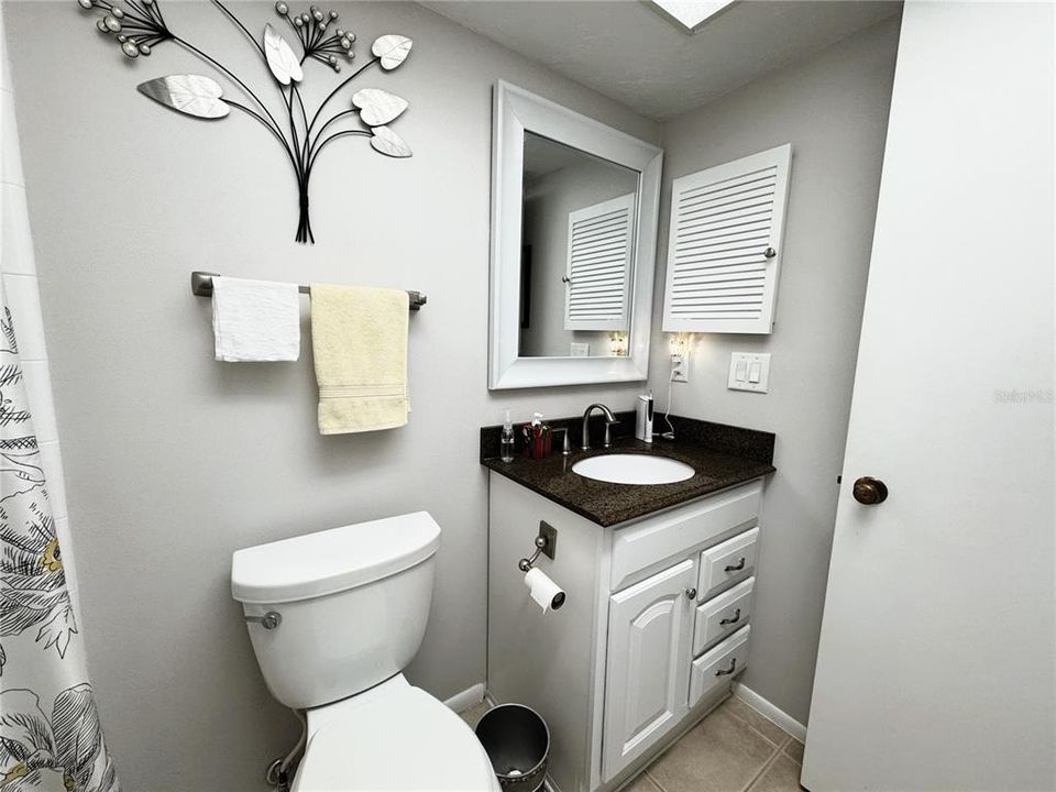 For Sale: $369,900 (3 beds, 2 baths, 1595 Square Feet)