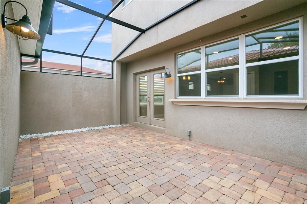 Enclosed Screened Patio